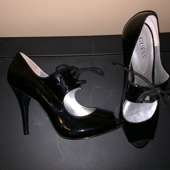 Guess Shoes - Guess size 7 1/2 black heels